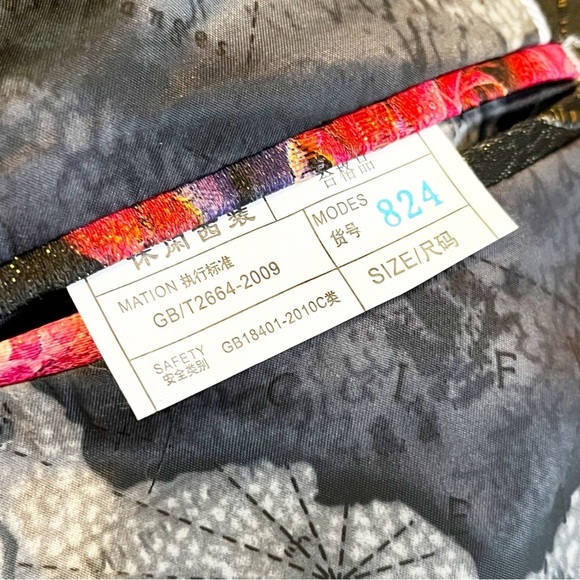 Womens Printed Floral Blazer Jacket Sz L Pink Purple Roses Formal Garden Party - Picture 11 of 11